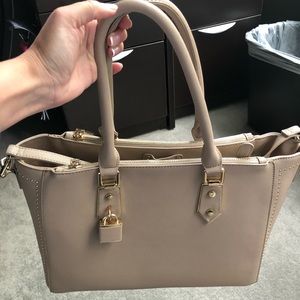Brand new vegan purse! 👜 gorgeous piece! 🤩